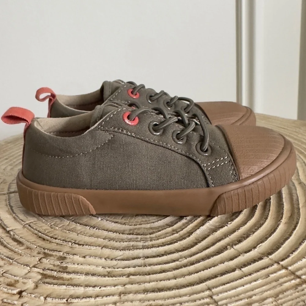 Old Navy Toddler Unisex Textured-Canvas Green Sneakers Size 7